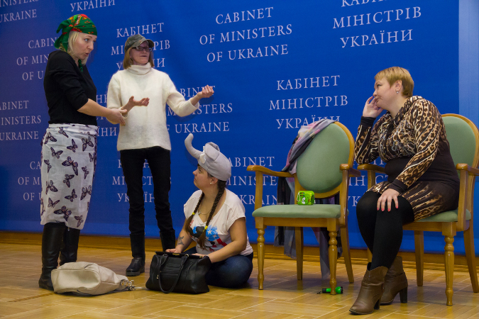   displaced women performing the theater sketches. photo credit:     Alexander Alfyorov/UN Women