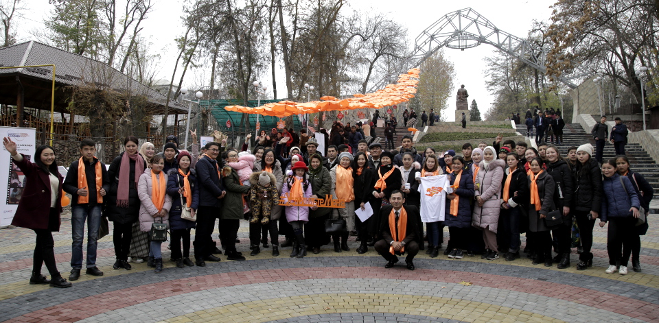 First ever Orange Umbrella Alley to symbolize protection of human rights, particularly rights of women and girls to be free from gender-based violence. Osh, Kyrgyzstan. Photo: ISEDA Kyrgyzstan.