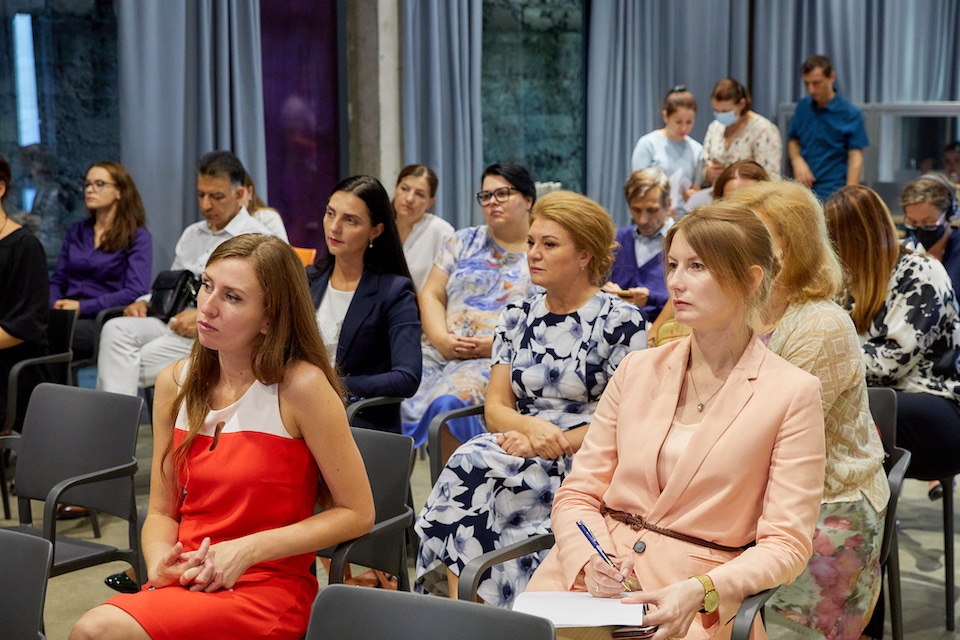 Participants in the event organized by UN Women on the occasion of World Humanitarian Day. Photo Credit: Aurel Obreja/ UN Women