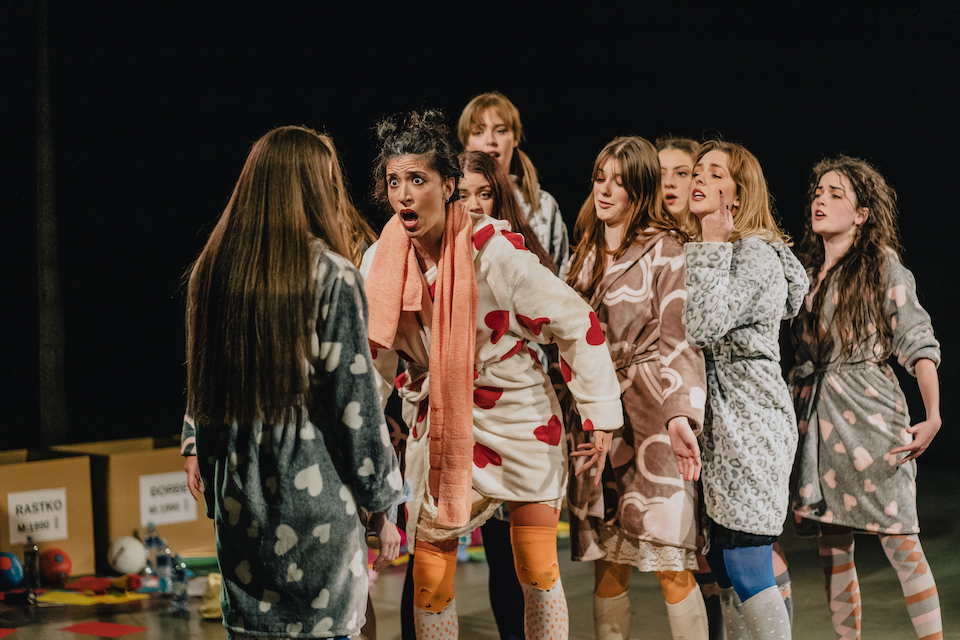 The play "Girls" examines the barriers, traditions and gender roles girls face growing up in Serbia. Photo: Courtesy of Reflektor Theatre/Nikola Đaković.