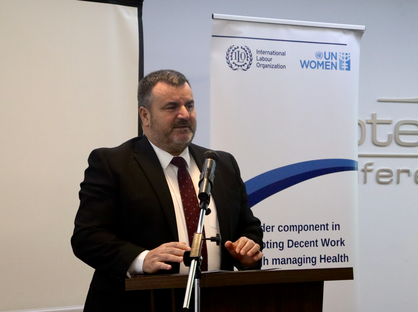 Naim Qelaj, Head of the Ombudsperson Institution of Kosovo, speaking at the launch of the study "Safety and Health at Work: A study of cases of sexual harassment at the workplace in Kosovo in the public and private sector” in Pristina. Photo: UN Women.