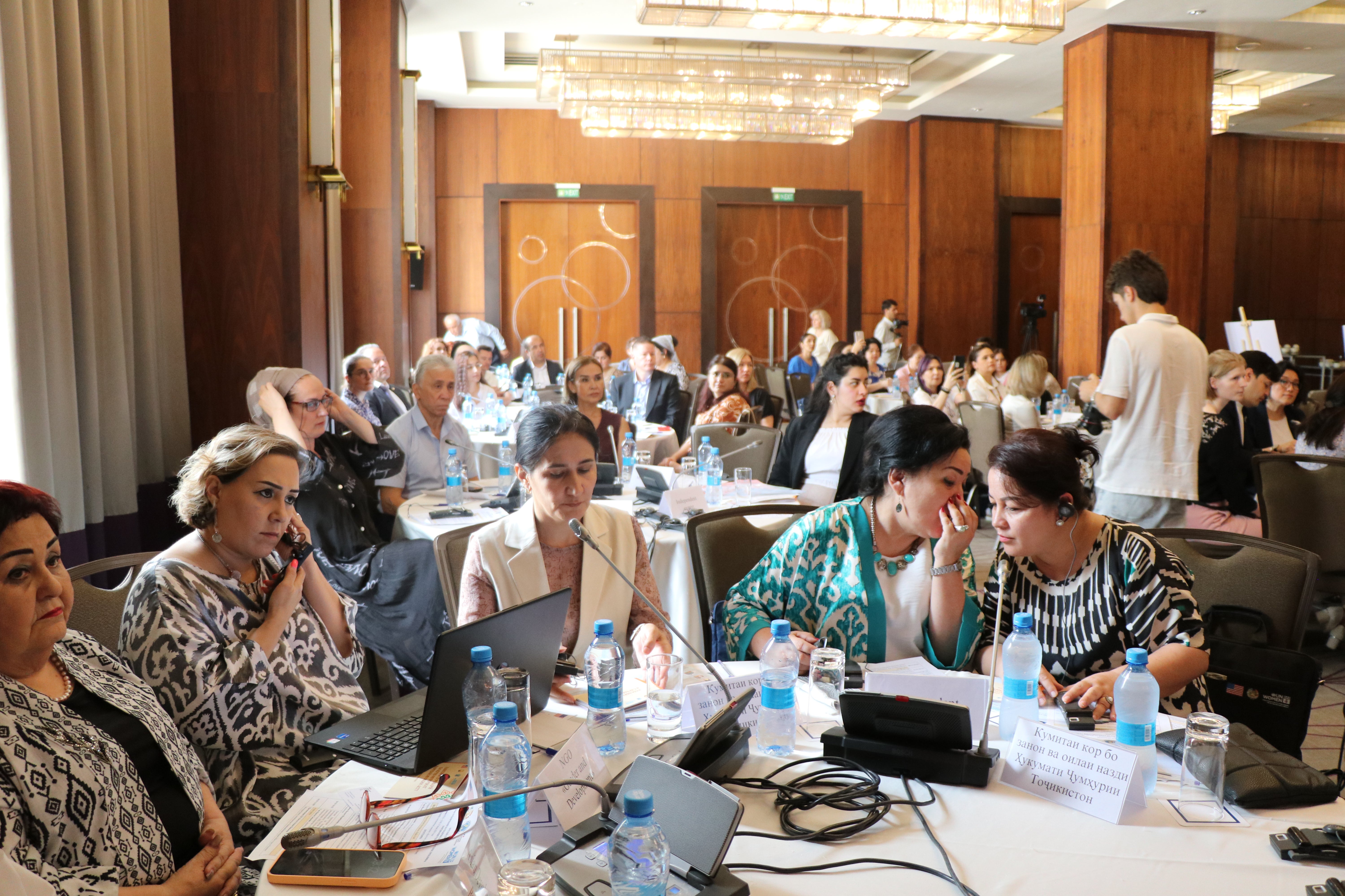 The Roundtable on "Addressing and Responding to Gender-Based Violence (GBV): Successes, Challenges, and Coordination Efforts" brought together over 70 key stakeholders to evaluate the collaborative efforts between government and non-governmental organizations in combatting violence against women and girls. Photo: UN Women