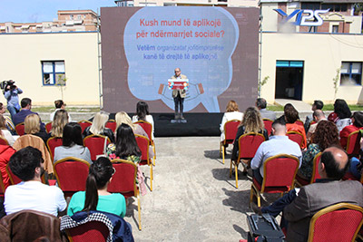 Executive Director of the Youth Albania Professional Services (YAPS) social business Mr. Arben Shamia during the launching of the social enterprises call. Photo: UN Women Albania