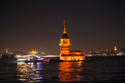 Istanbul goes orange website 5 small 400x267