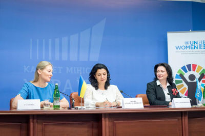 Left to right. Maria Ionova, Member of the Parliament and member of Equal Opportunities Caucus, Ivanna Klympush-Tsintsadze, the Deputy Prime Minister of Ukraine for European and Euro-Atlantic Integration, and Anastasia Divinskaya, UN Women Country Programme Manager/Head of Office in Ukraine at the event, dedicated to the signing of the Host Country Agreement. Photo: Cabinet of Ministers of Ukraine