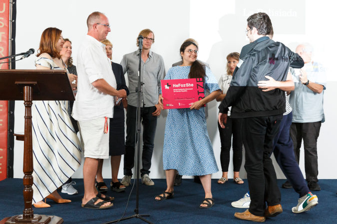 Valeria Sochyvets and Philip Sotnychenko, producer and director of film project ’’La Palisiada’’, received the HeForShe prize in the Pitching section of the Film Industry Office. Photo: OIFF