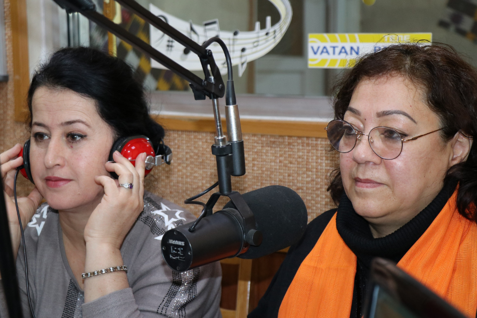 Live radio show with representatives of local CSO’s on the topic of gender-based violence and women rights, Dushanbe, 9 December 2020. Photo: UN Women/Guljahon Hamroboyzoda