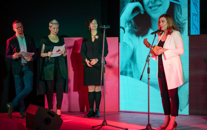 Film Producer and CEO of Odesa International Film Festival Yulia Sinkevich received an award in women in cultural management category. Photo: Volodymyr Shuvayev