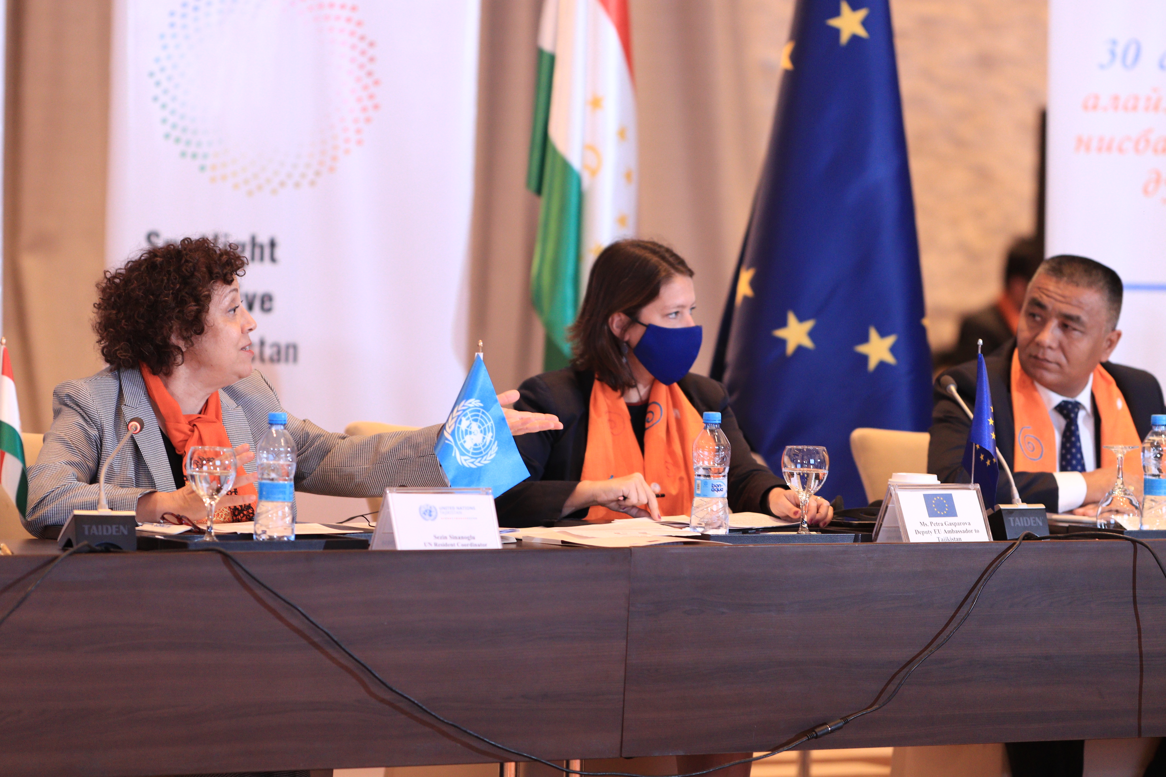 (From left to right) Ms. Sezin Sinanoglu, UN Resident Coordinator; Petra Gasparova, Deputy Ambassador to the European Union in Tajikistan and Azimjon Saifiddinov, Chair of Civil Society Reference Group Spotlight. Photo: Spotlight Initiative in Tajikistan 