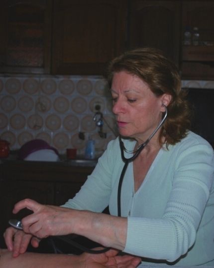 For almost two decades, Dr. Javorka Zagorac is the only doctor engaged by the NGO sector in Aleksinac municipality to provide health advice and support to the poor, marginalized, old and scattered population. Photo: UN Women/ADC