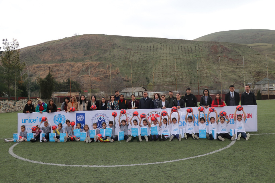 Promoting women's sports strengthens the role of women and girls in peacebuilding processes. Photo: UN Women / Guljahon Hamroboyzoda