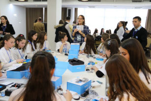 Girls from ten municipalities in Kosovo take part in which the “Girls Innovate for Change” workshop, where they acquire skills related to robotics, 3D design and printing, programming as well as web design Photo: UNICEF Kosovo Programme