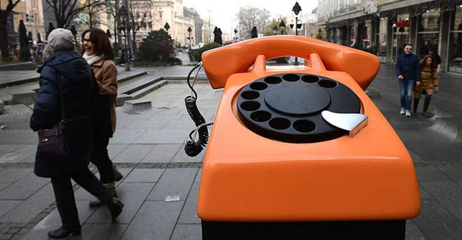 SOS phone ringing at the Belgrade main square. Photo: Mondo/Goran Sivacki