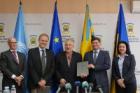 EU pushes for restoration in easter Ukraine 200x133