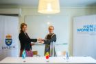 Ambassador of Sweden in Moldova, Her Excellency Signe Burgstaller (left), and UN Women’s Regional Director for Europe and Central Asia, Ingibjorg Solrun Gisladottir (right) have signed a new cooperation agreement between the Government of Sweden and UN Wo