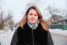 Vitalina Romanenko, a domestic violence survivor and self-help group leader, shares her personal experience to empower and support other women, Pryvillia village, 2021. Photo: UN Women