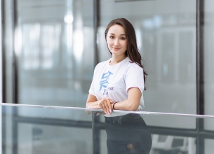 Laura Vaigorova is a 28-year-old Kazakhstani women's rights activist, entrepreneur and the founder of StopHarass.kz platform and SmarTestPrep startup. Photo credits: Digitalbusiness.kz